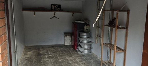 Apartamento de 4 dormitorios en Soliera, Italy No. 372267 5