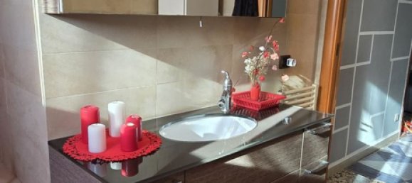 Apartamento de 4 dormitorios en Soliera, Italy No. 372267 15