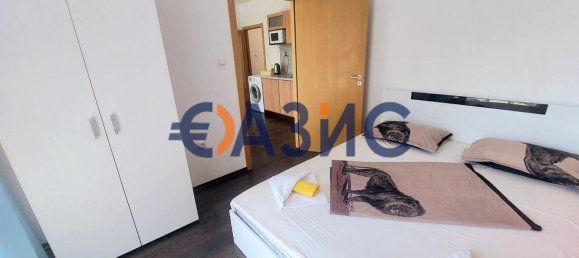 2 bedrooms Apartment in Sveti Vlas, Bulgaria No. 487 3