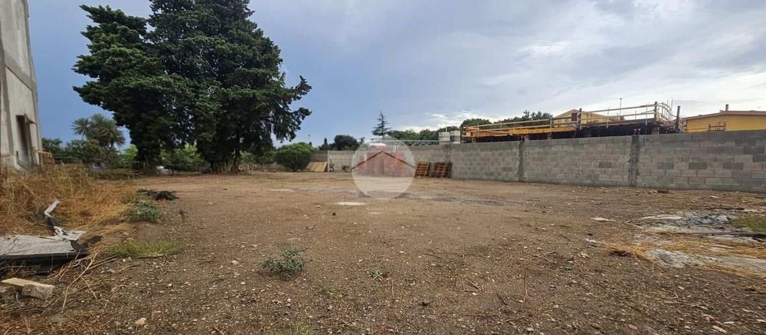  Land in Quartucciu, Italy No. 402424