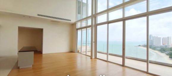 4 bedrooms Condo in Pattaya, Thailand No. 17261 2