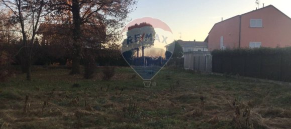 قطعة أرض في Marnate, Italy 1950متر مربع رقم 58241 12