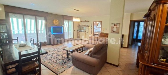 3 bedrooms Apartment in Salsomaggiore Terme, Italy No. 346989 2