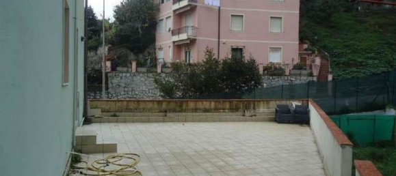 4 Schlafzimmer Wohnung in Varazze, Italy, Nr. 344309 40