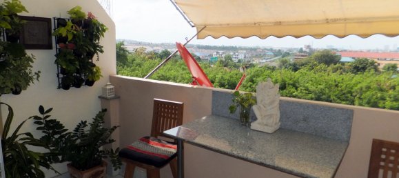 2 bedrooms Condo in Pattaya, Thailand No. 1521 4