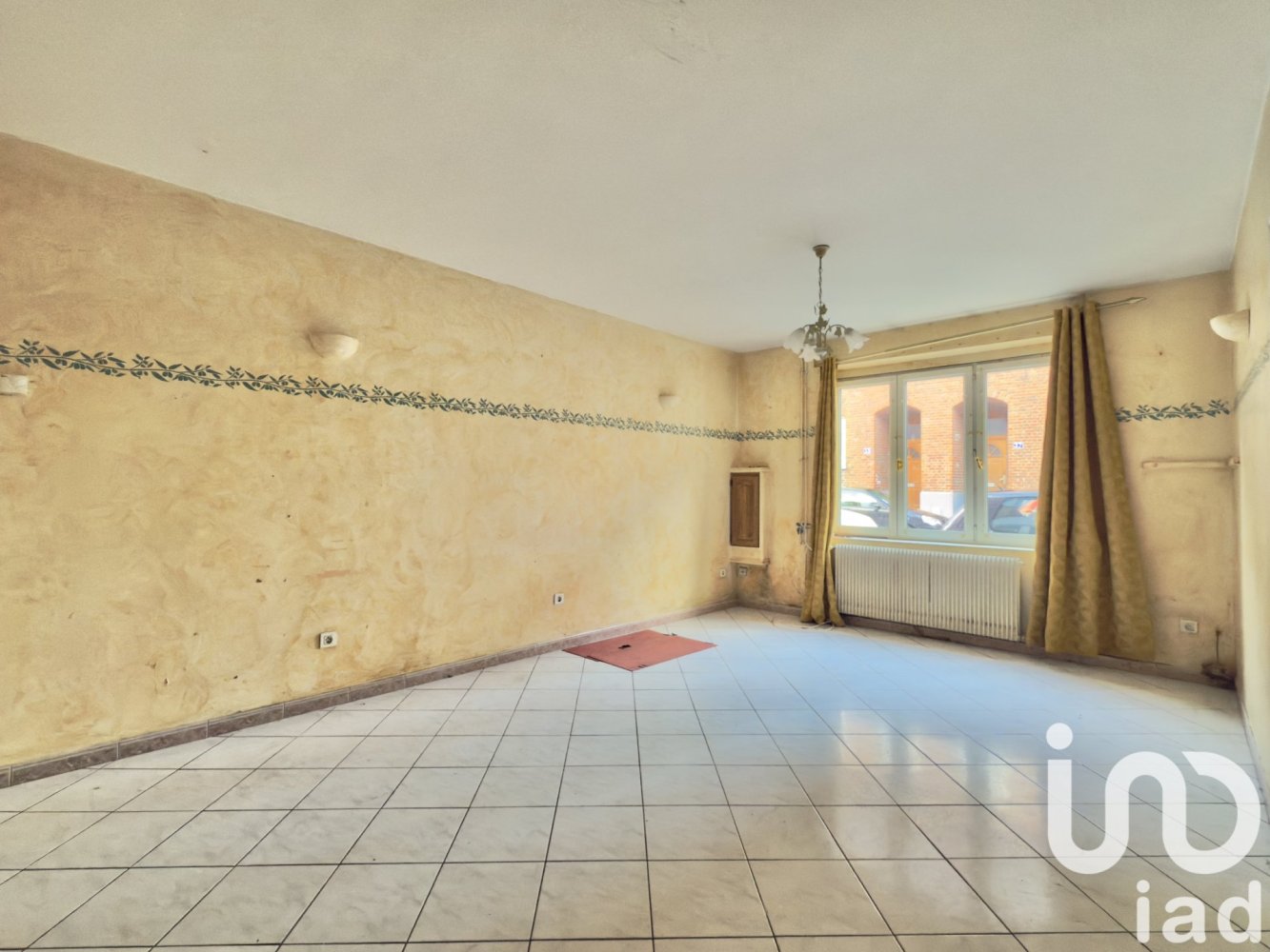 4 bedrooms House in Roubaix, France No. 39661