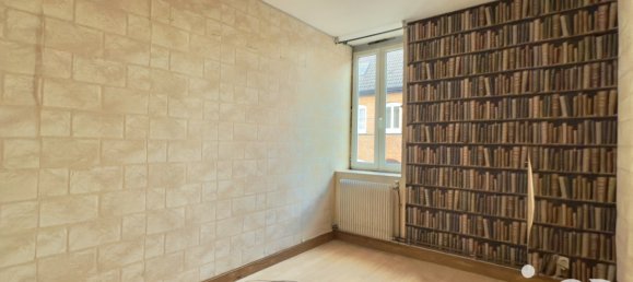 4 bedrooms House in Roubaix, France No. 39661 12