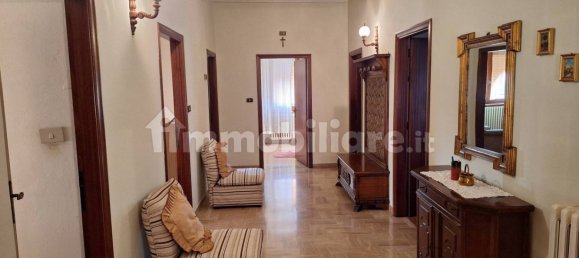 Вилла с 5 спальнями в Синалунга, Италия № 326066 17