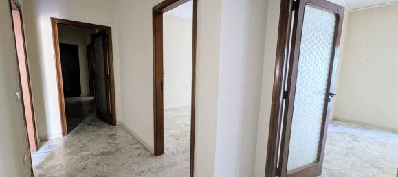 3 rooms Apartment in Naples, Italy No. 16634 13