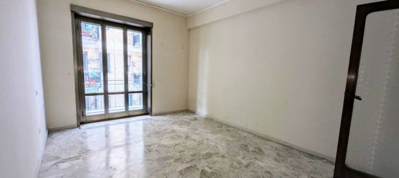 3 rooms Apartment in Naples, Italy No. 16634 17