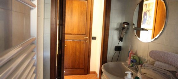 5 rooms House in Montespertoli, Italy No. 43706 8