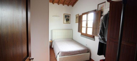 5 rooms House in Montespertoli, Italy No. 43706 22
