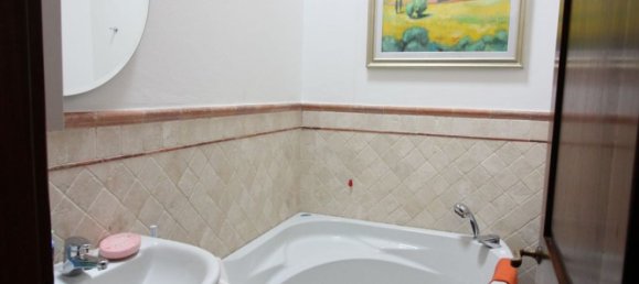 5 rooms House in Montespertoli, Italy No. 43706 13