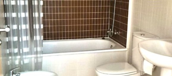 Дуплекс с 3 спальнями в Бадахос, Испания № 186778 20