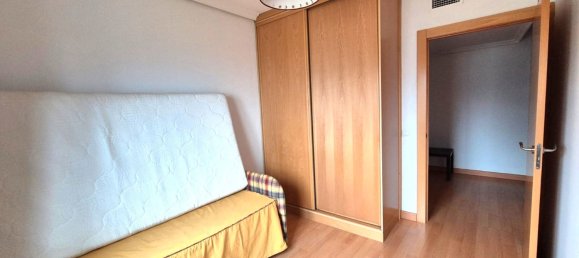 Дуплекс с 3 спальнями в Бадахос, Испания № 186778 9