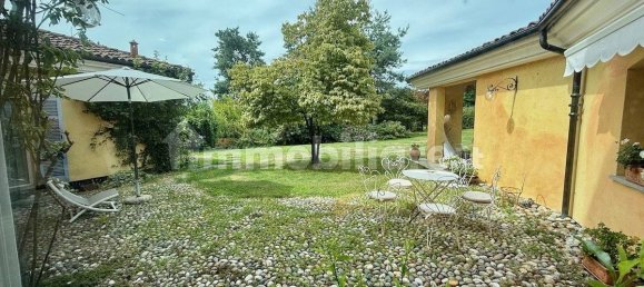 Villa de 3 dormitorios en Biella, Italy No. 298670 26