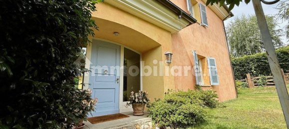 Villa de 3 dormitorios en Biella, Italy No. 298670 8