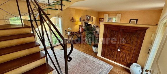 Villa de 3 dormitorios en Biella, Italy No. 298670 24