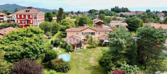 Villa de 3 dormitorios en Biella, Italy No. 298670 4