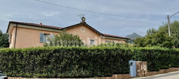 Villa de 3 dormitorios en Biella, Italy No. 298670 7