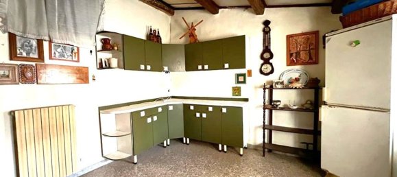 4 rooms House in Conversano, Italy No. 162988 8