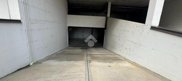 Garaje de 1 habitación en Verzuolo, Italy No. 34282 14