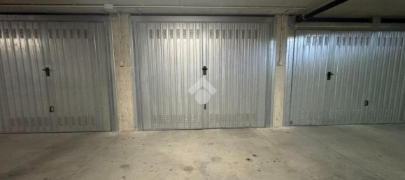 Garaje de 1 habitación en Verzuolo, Italy No. 34282 22