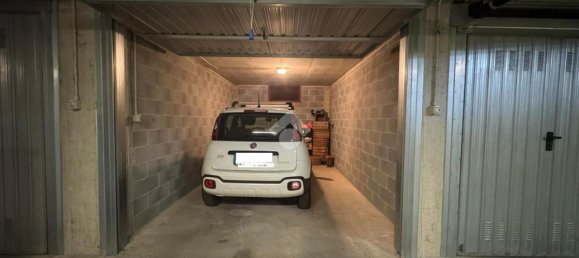 Garaje de 1 habitación en Verzuolo, Italy No. 34282 5