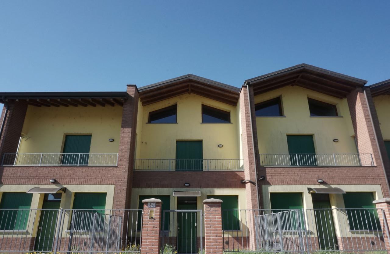 Вилла с 4 комнатами в Колорно, Италия № 232288