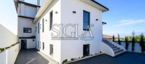 6 bedrooms House in Vila Nova de Gaia, Portugal No. 117953 7