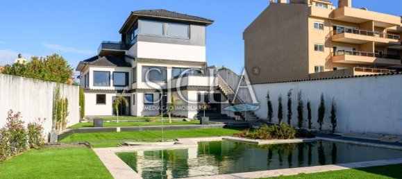 6 bedrooms House in Vila Nova de Gaia, Portugal No. 117953 4