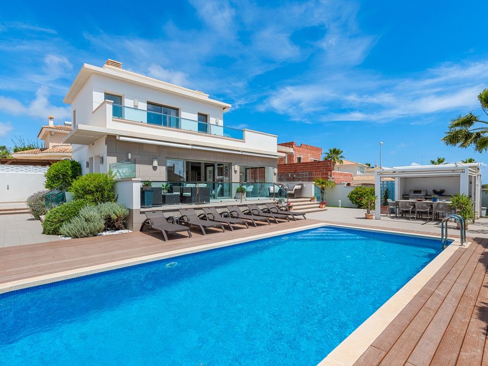 4 Schlafzimmer Villa in Ciudad Quesada, Spain, Nr. 183581