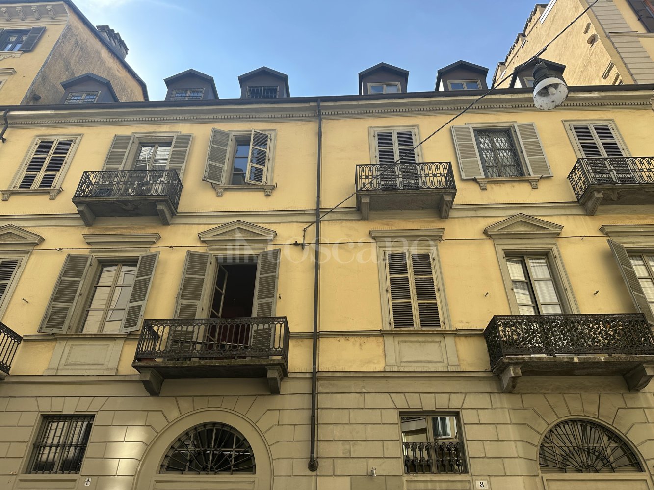 2 rooms Apartment in Turin, Italy No. 385657