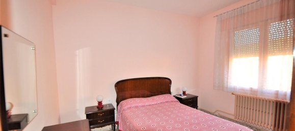 Дом с 5 спальнями в Наварра, Испания № 37279 8