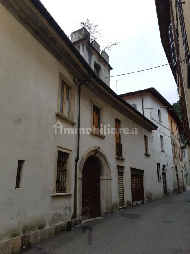 2 bedrooms Apartment in Arcisate, Italy No. 283507