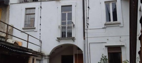 2 bedrooms Apartment in Arcisate, Italy No. 283507 7