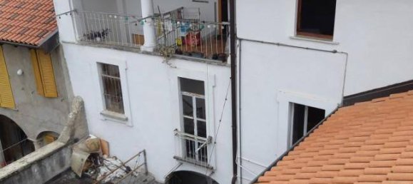 2 bedrooms Apartment in Arcisate, Italy No. 283507 9