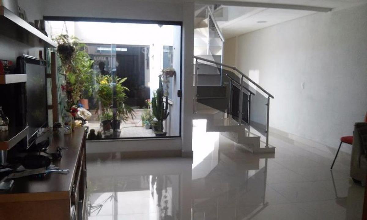 3 bedrooms House in Sao Paulo, Brazil No. 469538