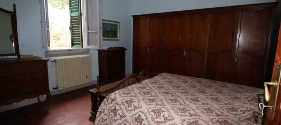 Вилла с 7 комнатами в Бучине, Италия № 224544 4