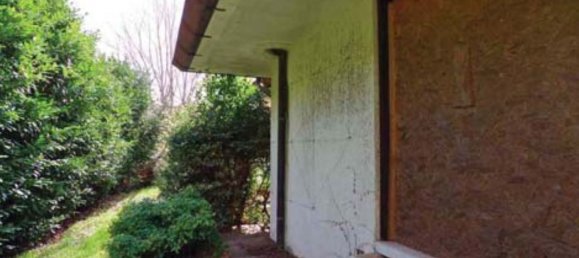 8 rooms House in Valdobbiadene, Italy No. 261293 12