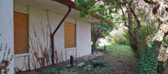 8 rooms House in Valdobbiadene, Italy No. 261293 13