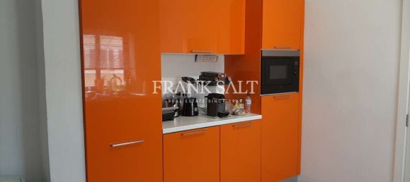 Oficina en Sliema, Malta 205 m² No. 13063 9