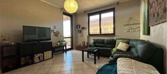 3 rooms Apartment in Arconate, Italy No. 115502 4