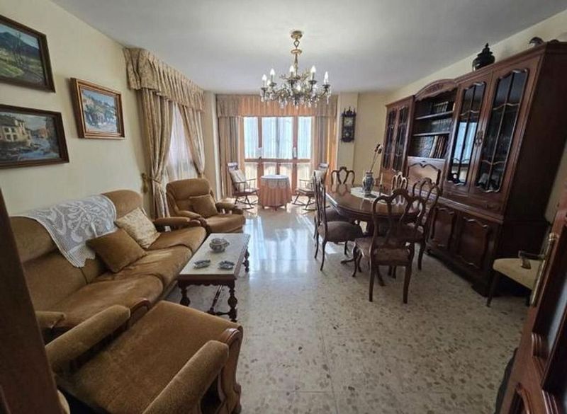 Apartamento T4 em Velez-Malaga, Spain N.º 221866