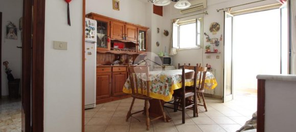 Квартира с 2 спальнями в Палермо, Италия № 282178 2