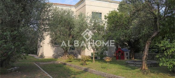 Villa de 6 dormitorios en Padenghe sul Garda, Italy No. 164516 12