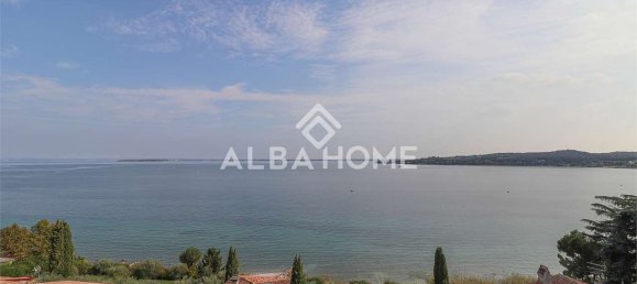 Villa de 6 dormitorios en Padenghe sul Garda, Italy No. 164516 25