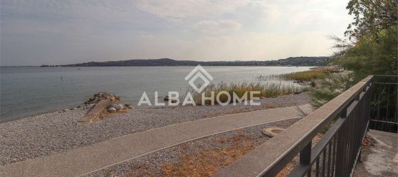 Villa de 6 dormitorios en Padenghe sul Garda, Italy No. 164516 33