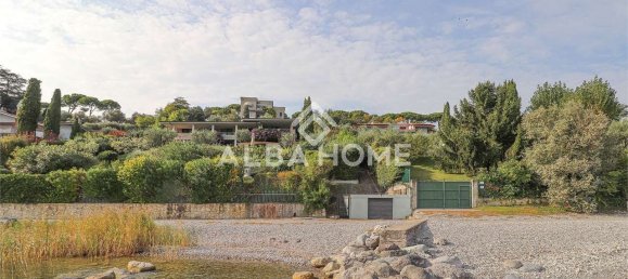 Villa de 6 dormitorios en Padenghe sul Garda, Italy No. 164516 20