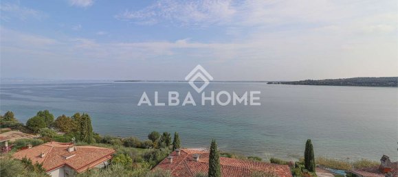 Villa de 6 dormitorios en Padenghe sul Garda, Italy No. 164516 22